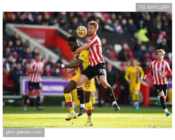 布伦特福德边路进攻火力全开，强势表现引关注