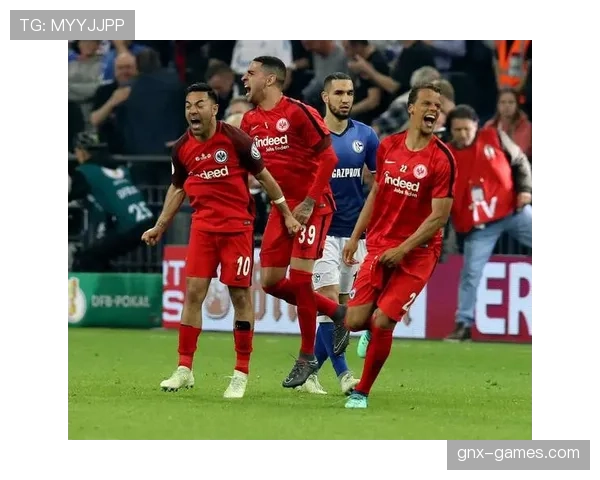 德甲新赛季前瞻：明星球员频繁转会，关键先生成争冠胜负手