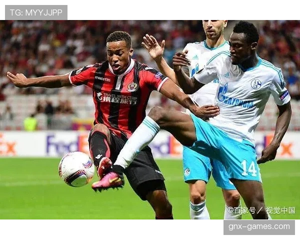 兰斯新赛季蓄势待发，新星闪耀剑指法甲前列