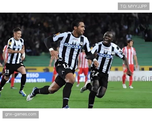 乌迪内斯锋线火力全开，新战术助推进攻表现稳步提升